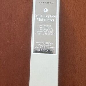 NEW IN BOX!! Naturium Multi-Peptide Moisturizer 1.7 OZ/50 G